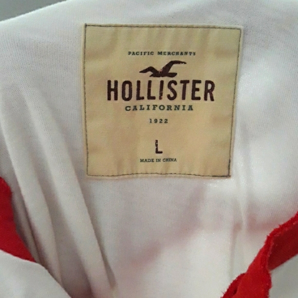 Hollister white and red button Henley. Large - Picture 2 of 6